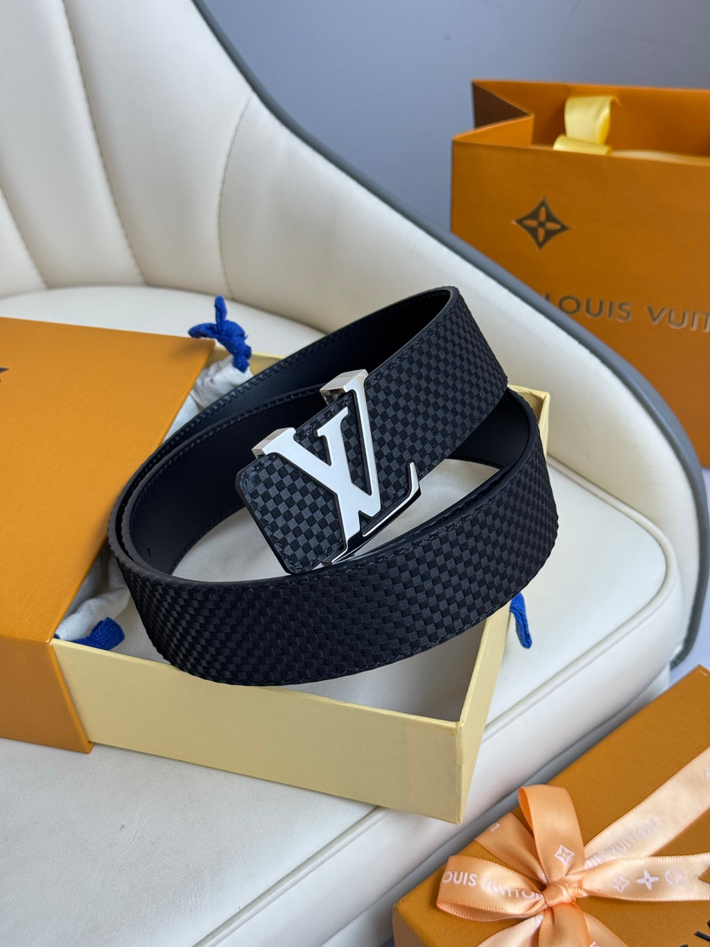 1115QE10P Popular High quality belt With full package