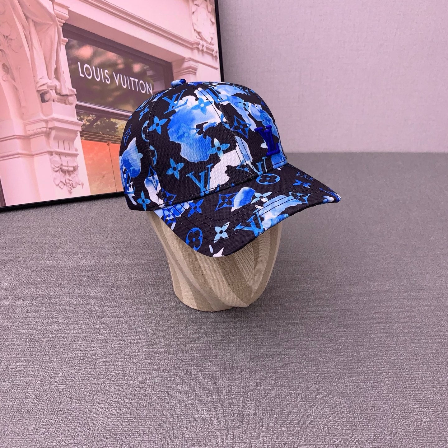 145ZE562M Popular  hats