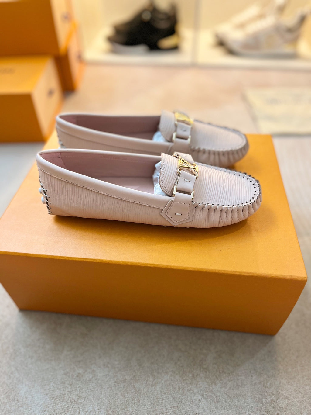 295QE98Z Popular high-quality leather shoes