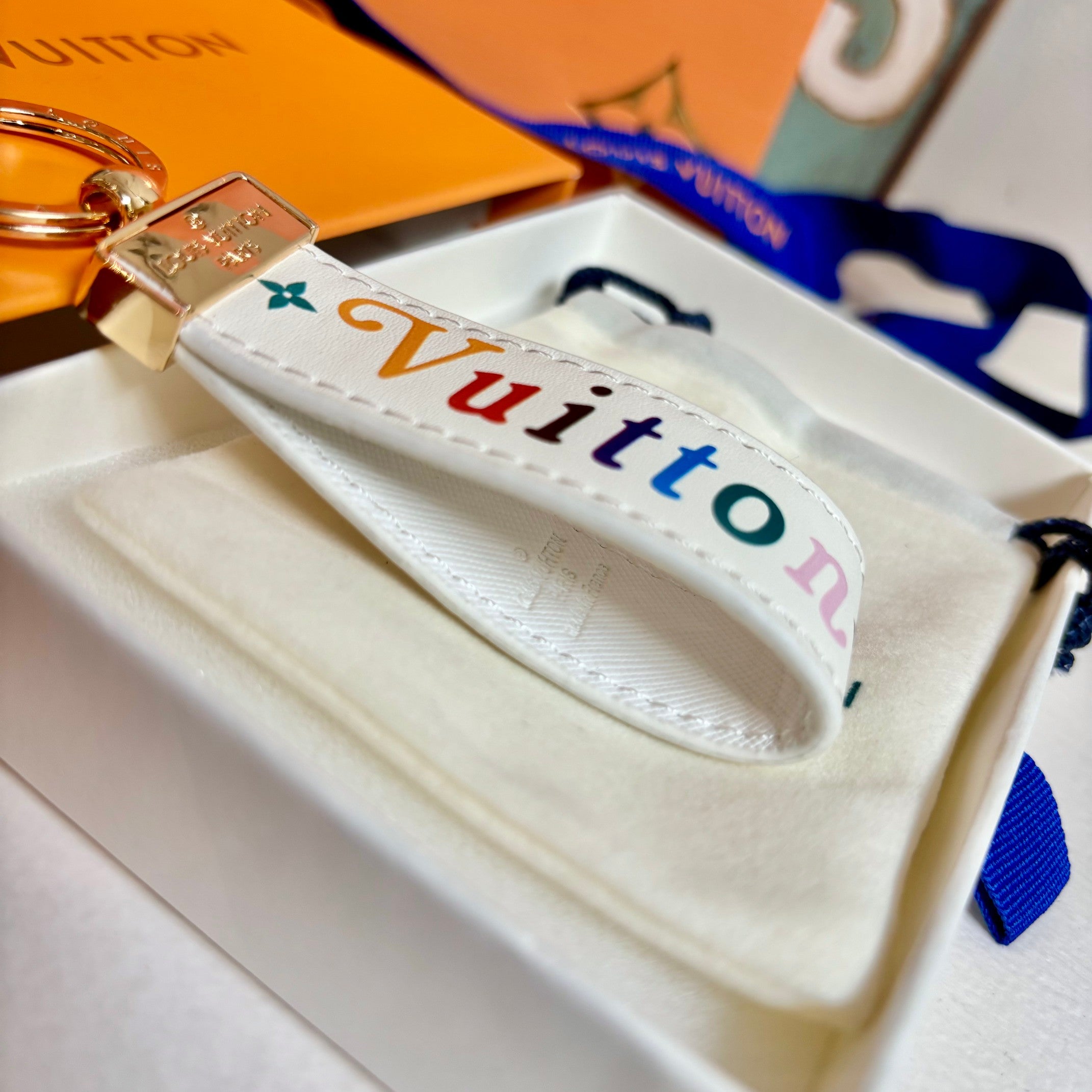 35QE10A Popular bag 's charms accessories