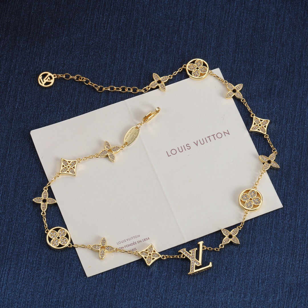 14E425X  Popular   Necklaces