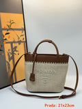 B1N46P11 Popular woven bag