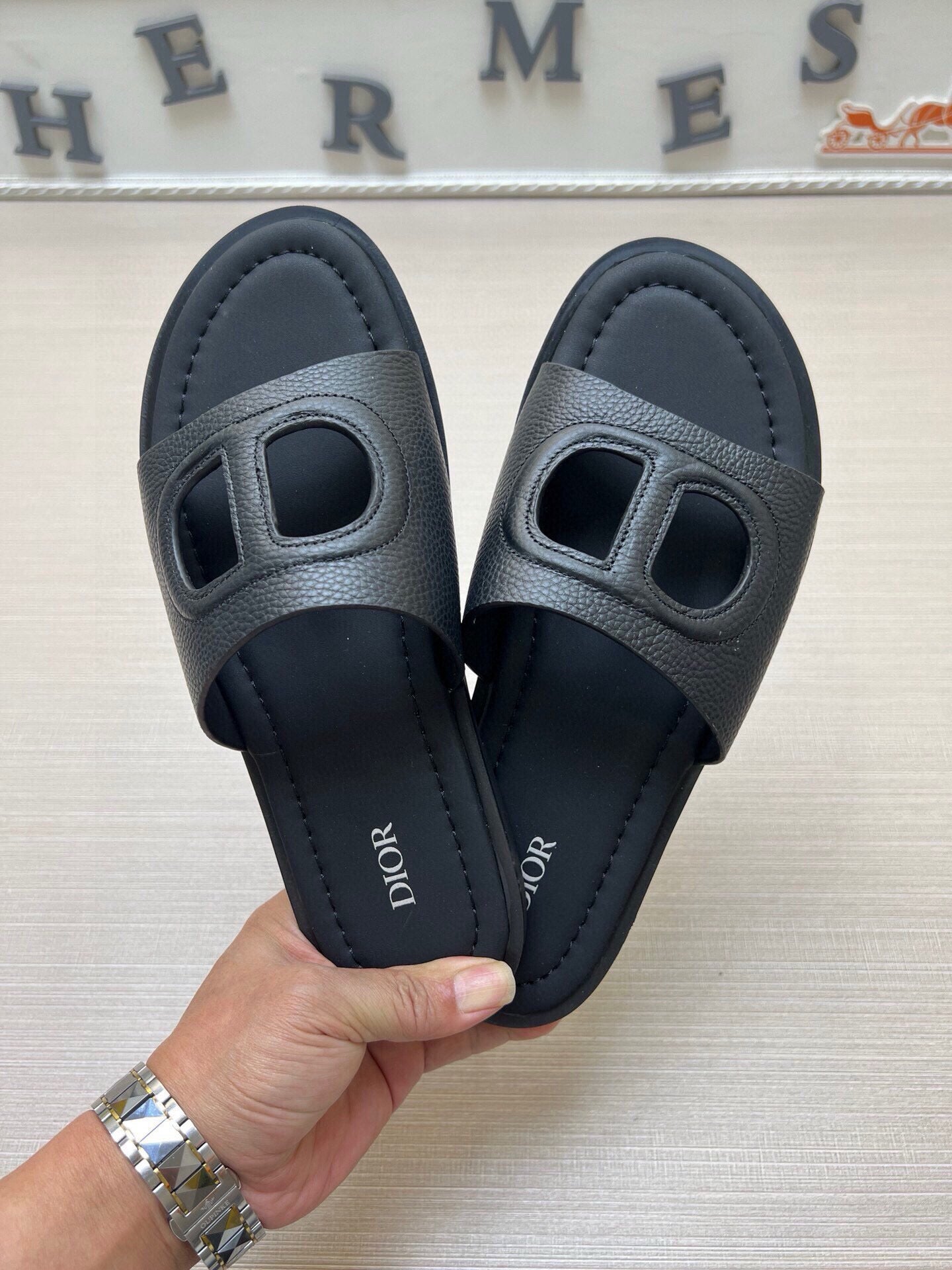 535ZD306Z Popular Slippers