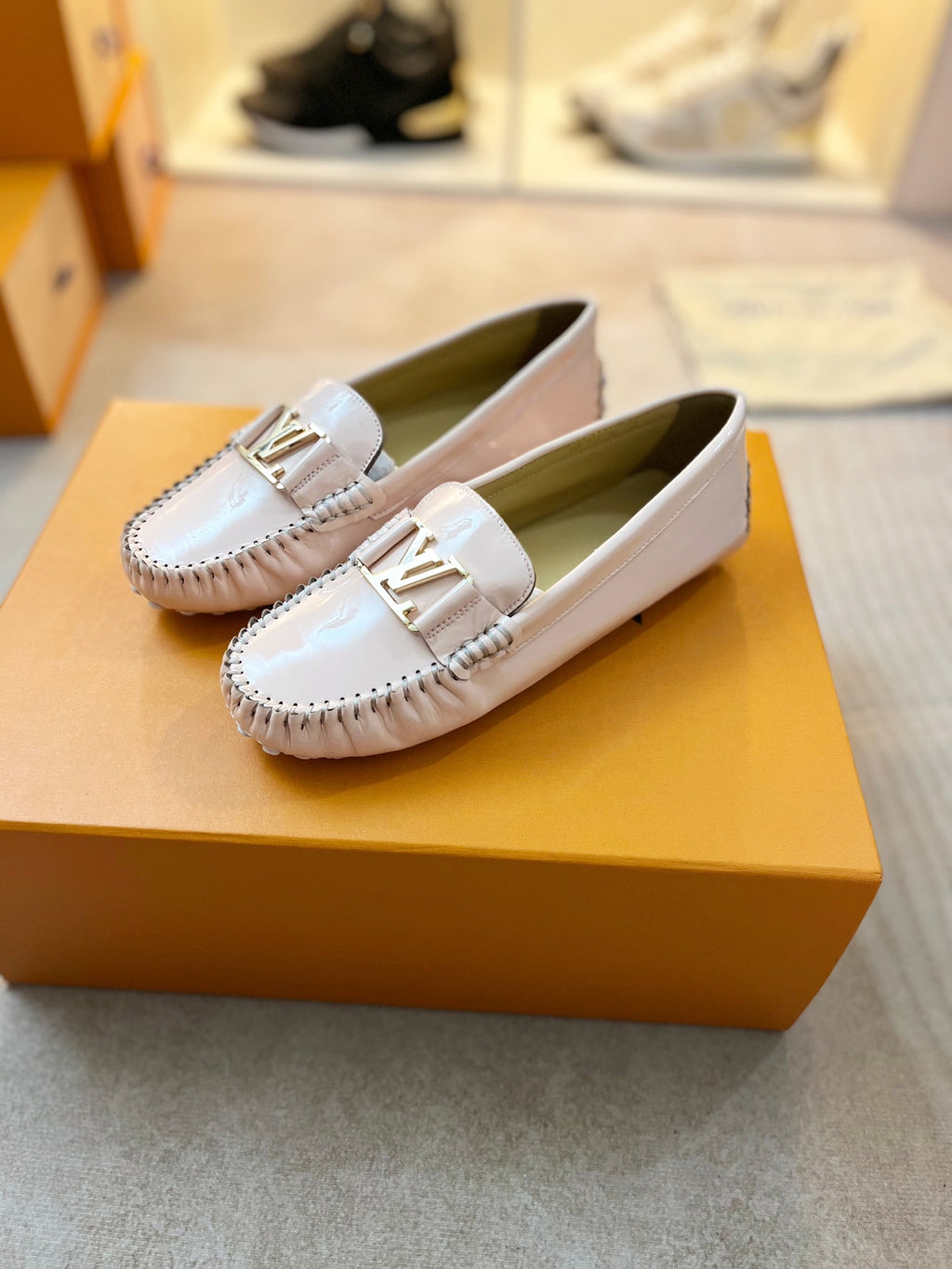 295QE98Z Popular high-quality leather shoes