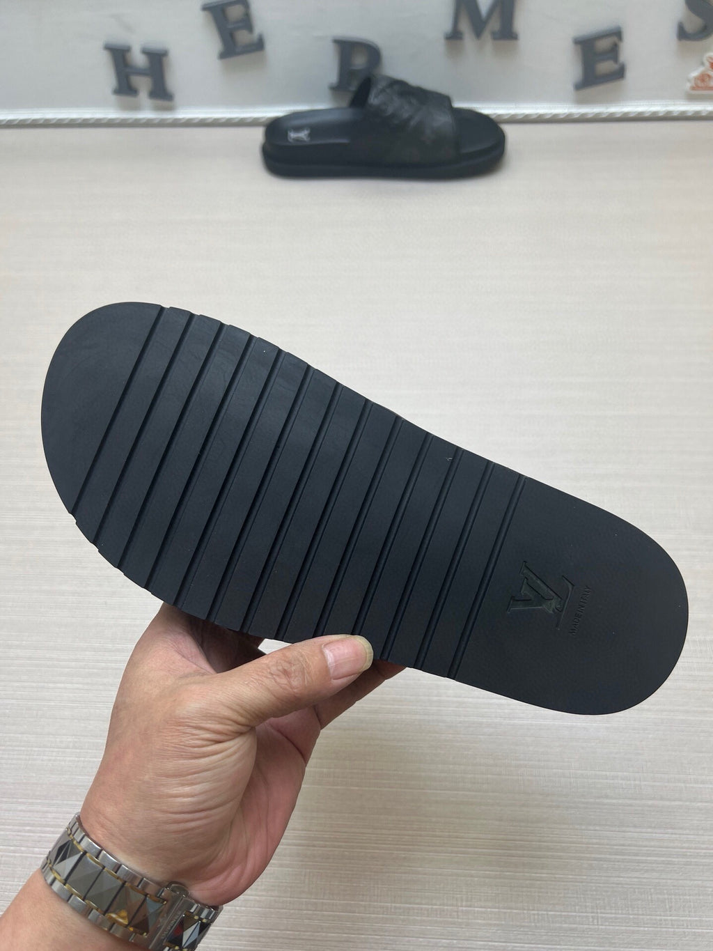 5WE249Z Popular Slippers