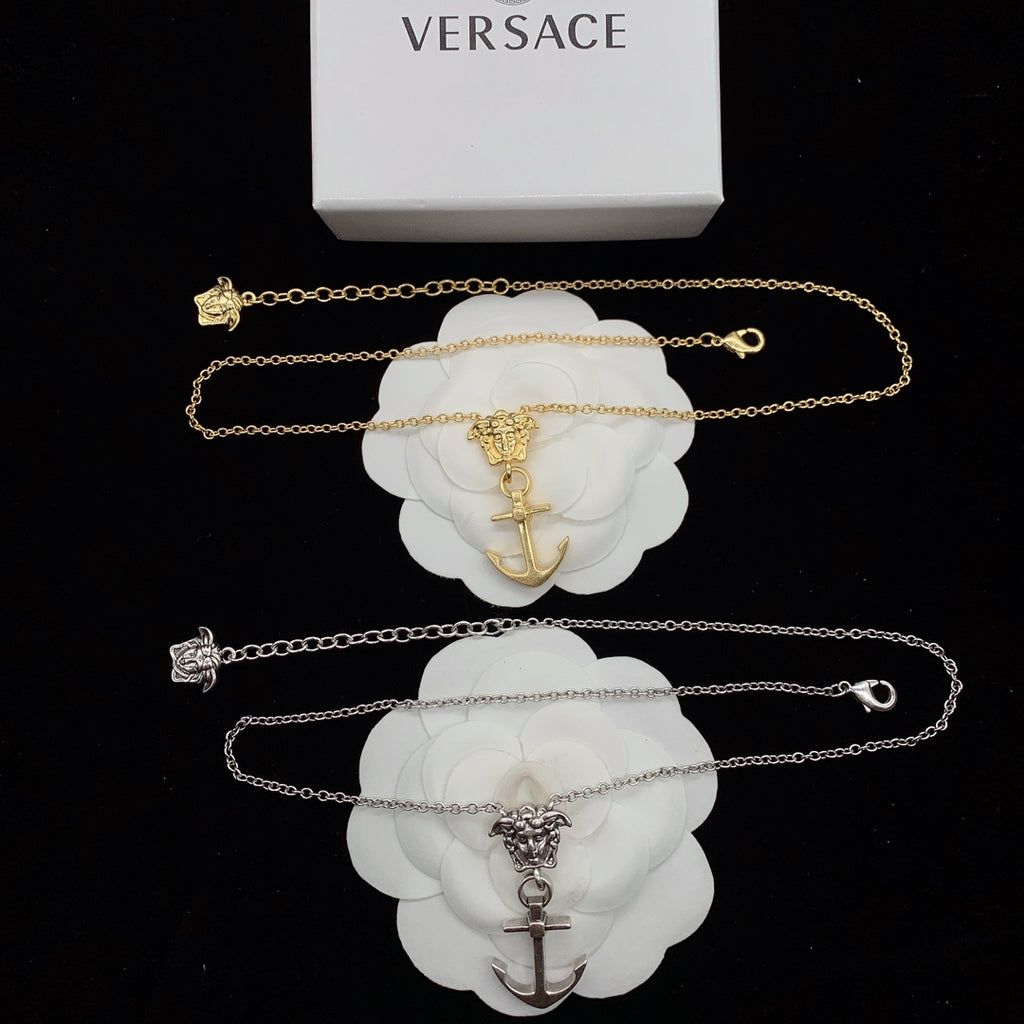55QV369X Popular Necklaces
