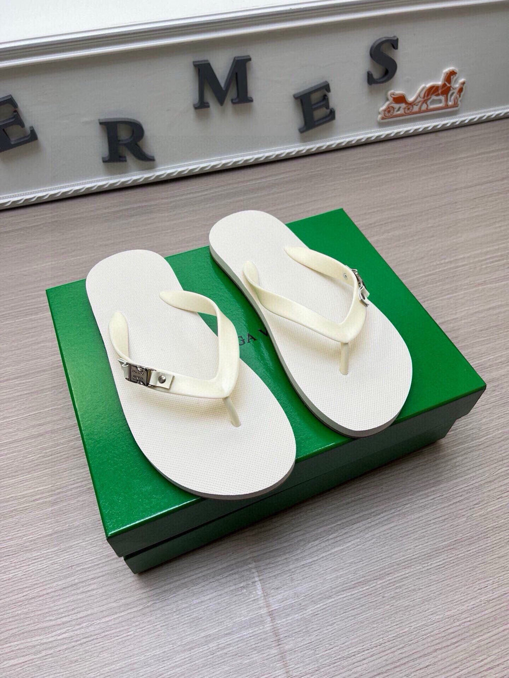 535ZA291Z Popular Slippers