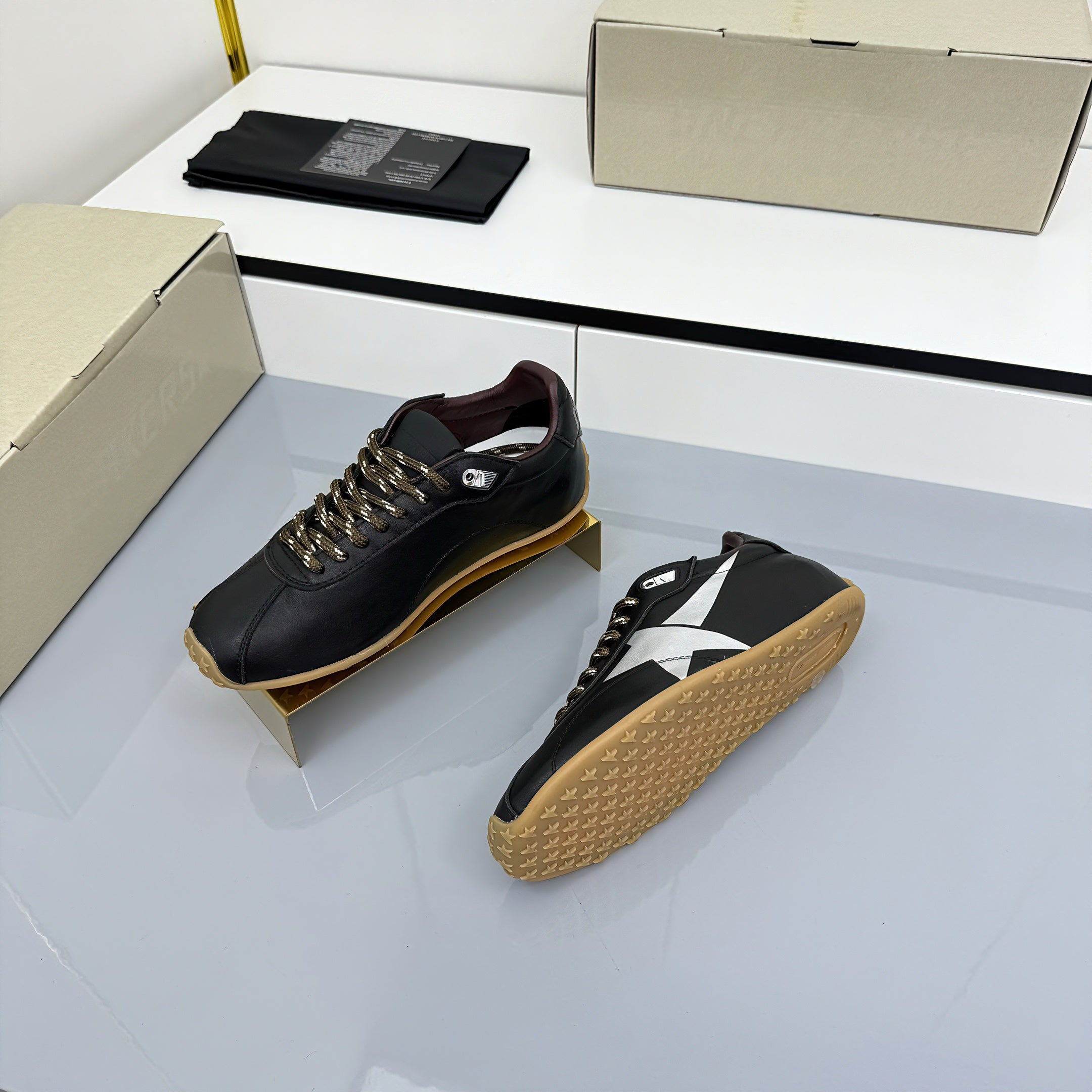 2105QGE387Z Popular high-quality Shoes