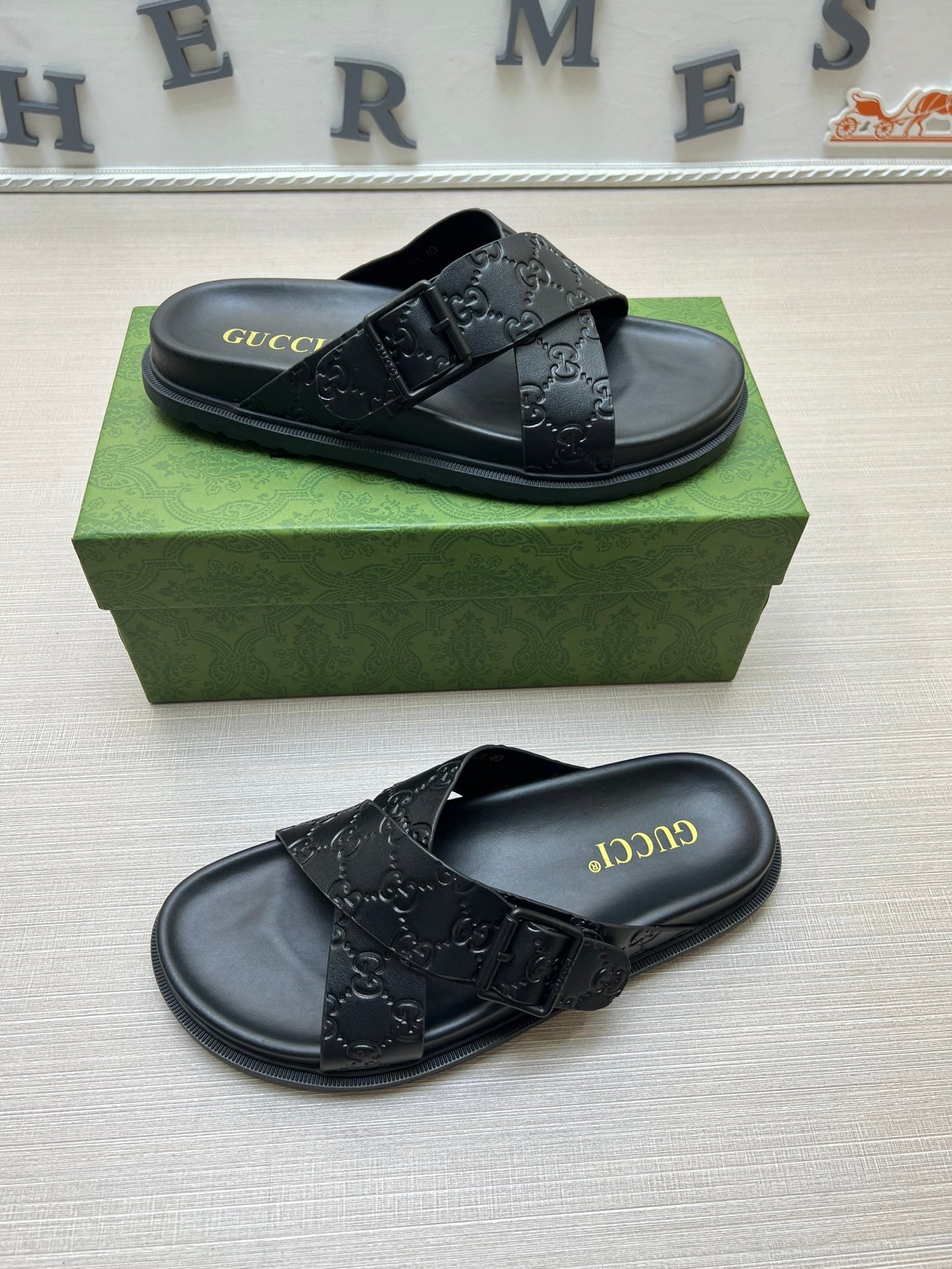 54B91Z Popular slippers