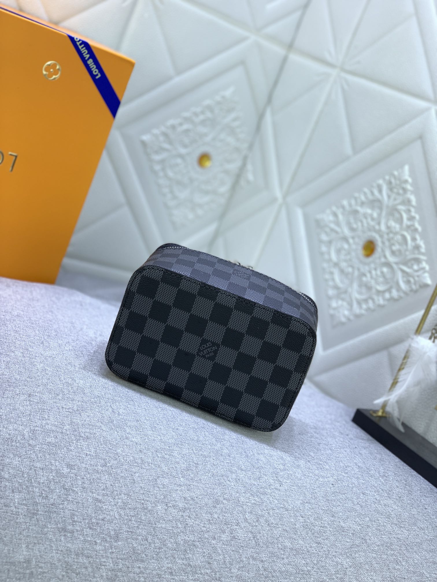 1XE272B Popular  leather bag 