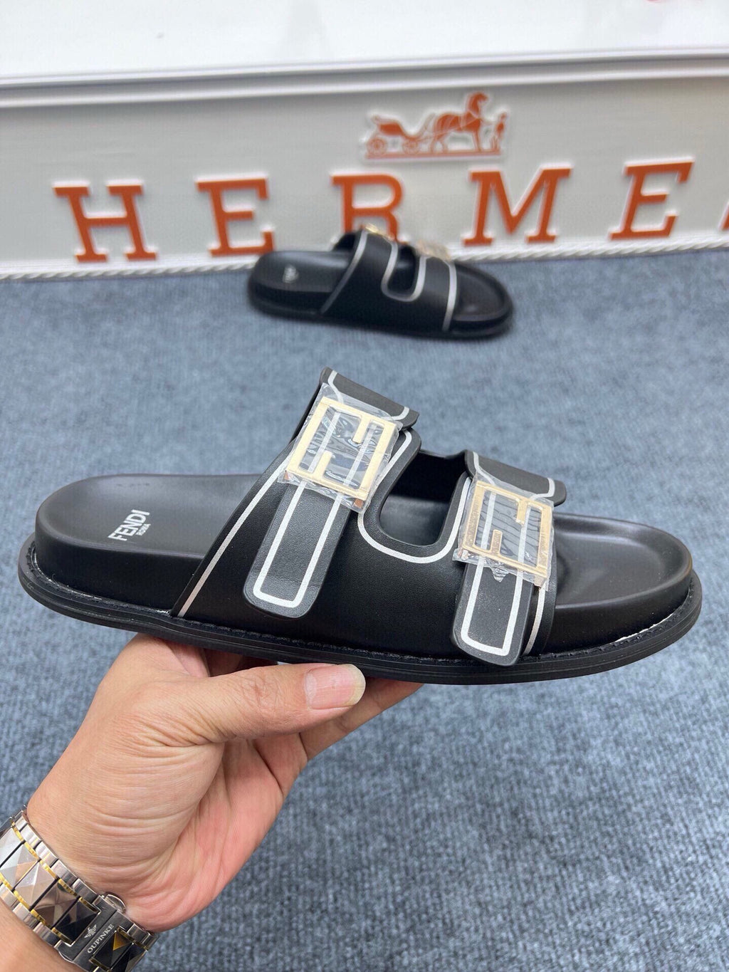 54F38Z Popular slippers