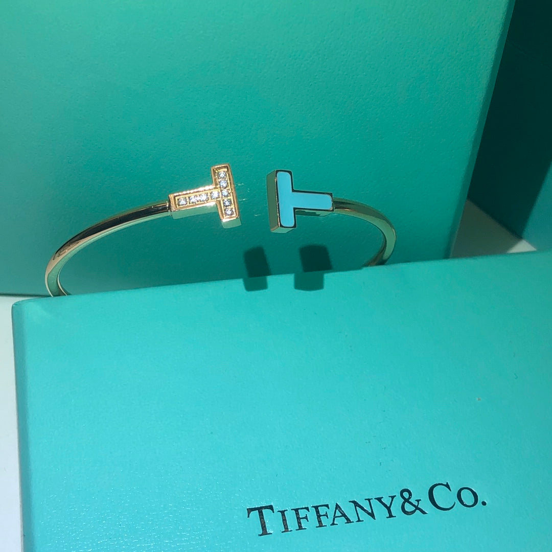 15QT57K  Popular Bracelets
