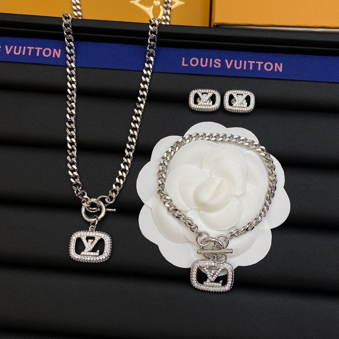 1NE251X  Popular   Necklaces  Bracelets Earrings