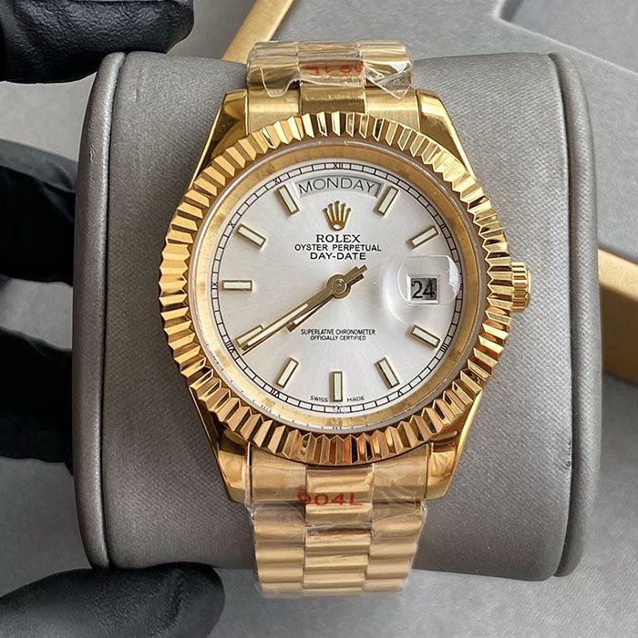 L1R46L136 Popular watches