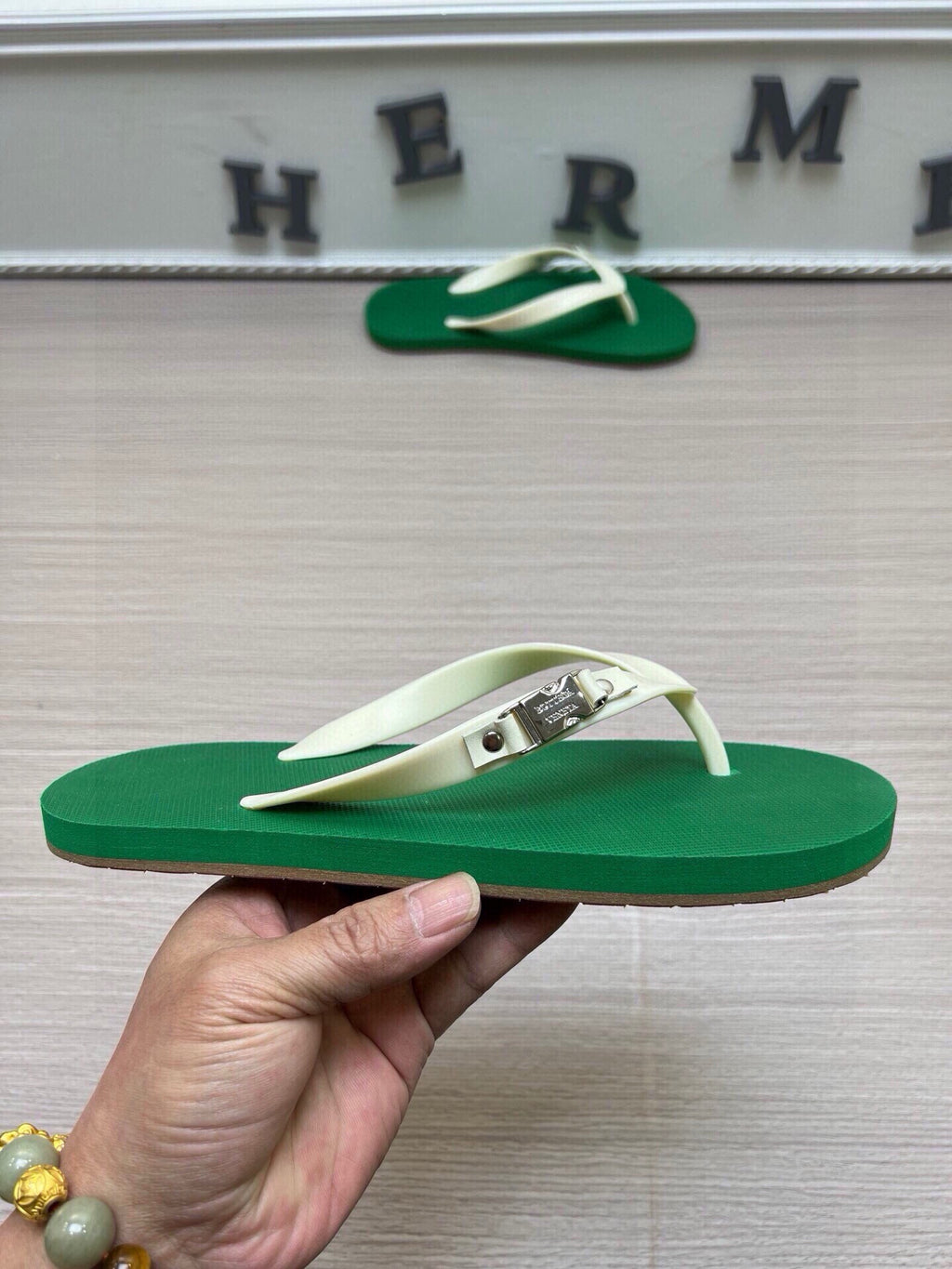 535ZA291Z Popular Slippers