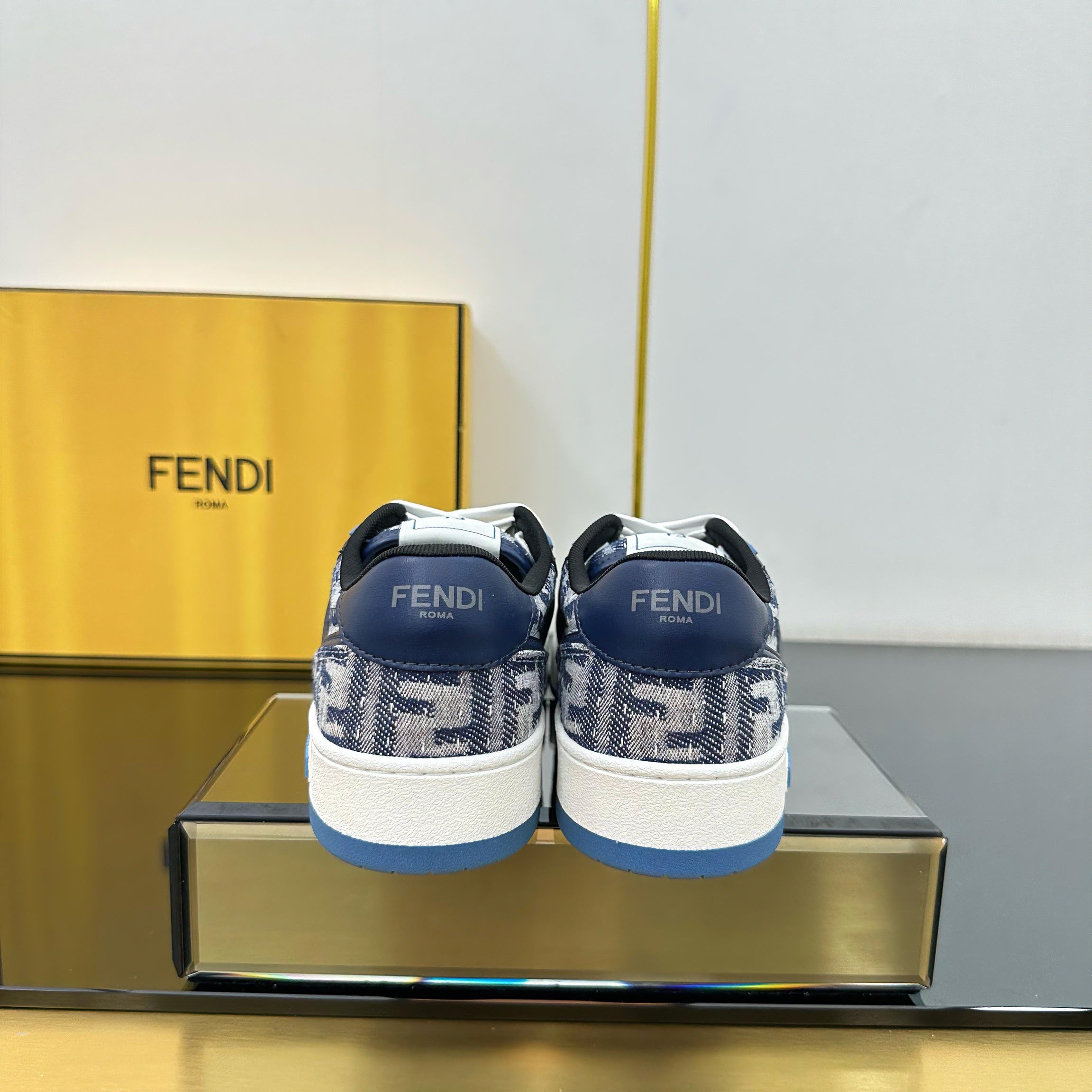2105QF420Z Popular high-quality Shoes