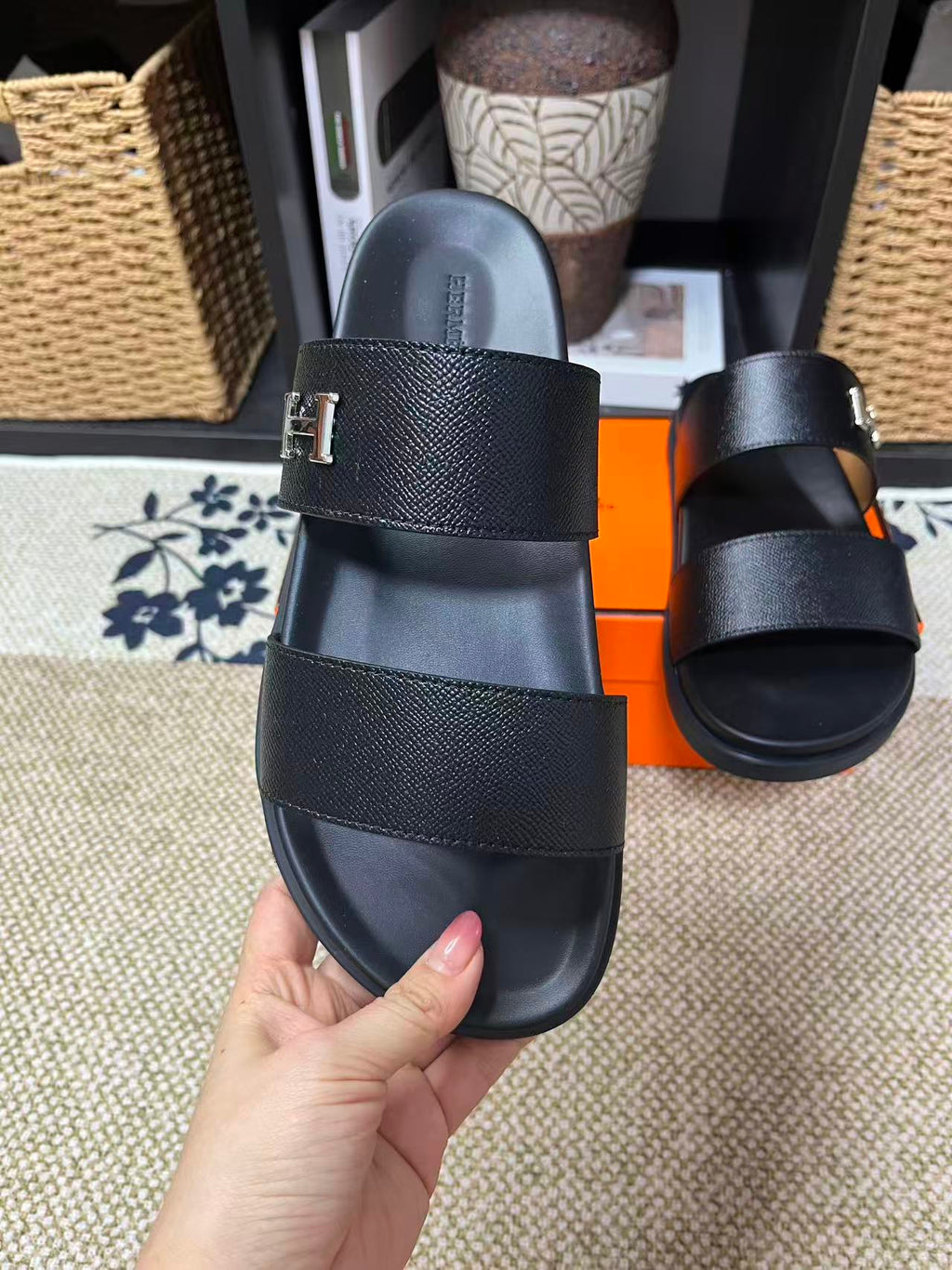 Z2P36H21 Popular high-quality leather Shoes