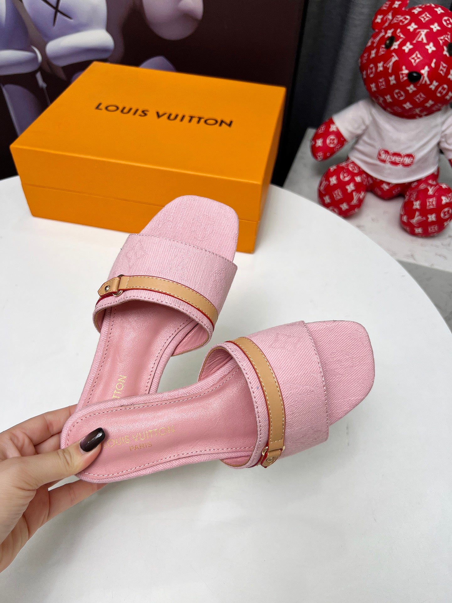 245RE23Z Popular high-quality shoes