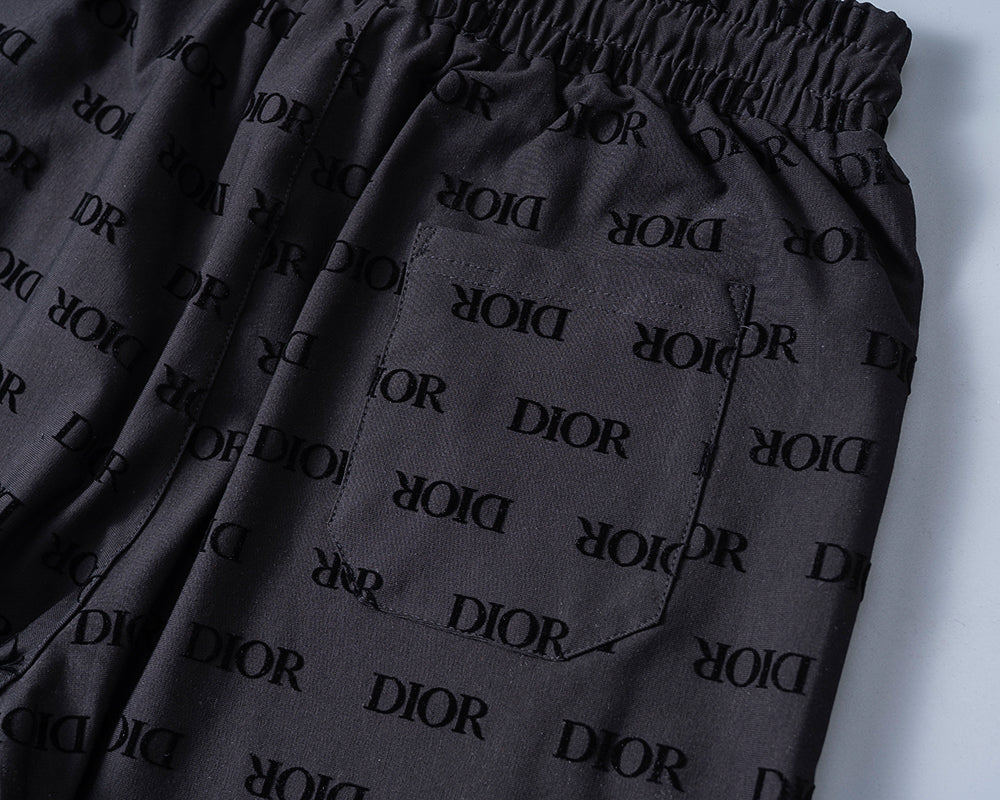 135RD118U  Popular shirt and shorts set