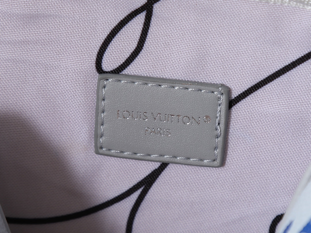 146PE109B Popular leather bag