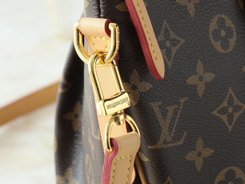 15RE53B  Popular   leather bag