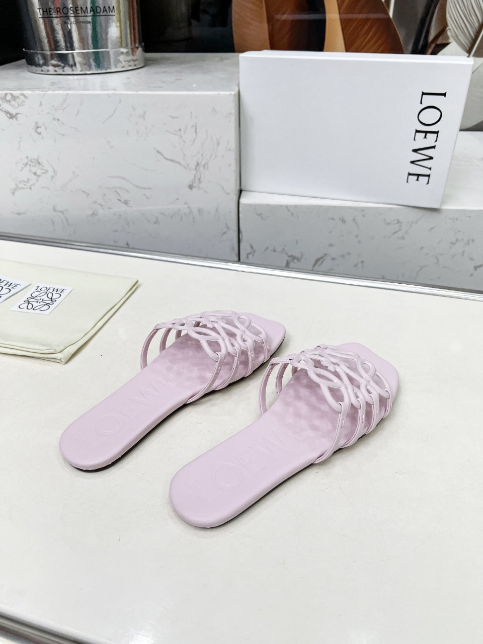 Z2X66A22 Popular high-quality leather Shoes