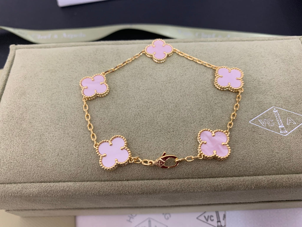 5XVA180K  Popular bracelets 5 flowers normal size1.5cm flower