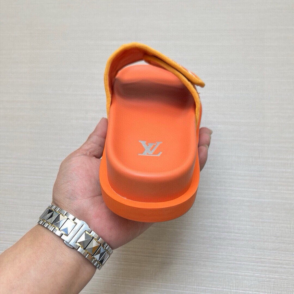 5LE209Z Popular Slippers