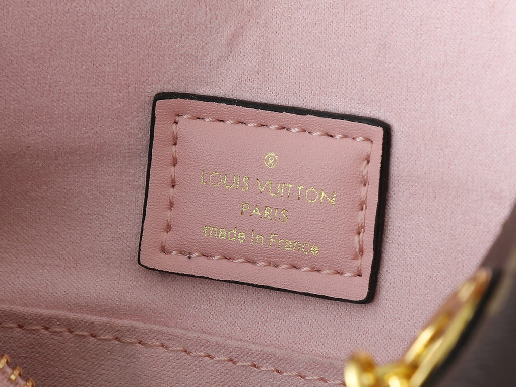 136PE75B Popular leather bag