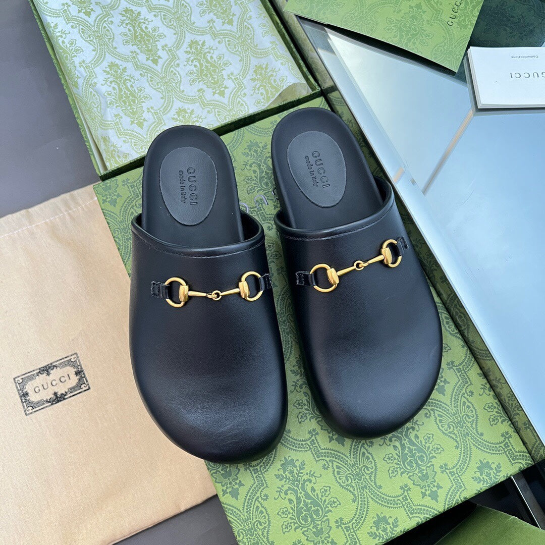 2YB26Z Popular Slippers