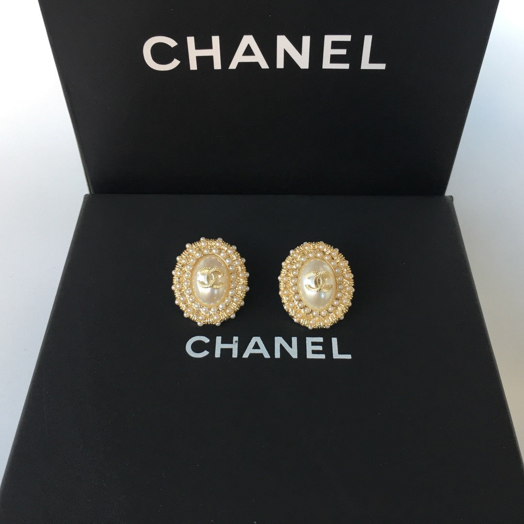 136NC20E Popular  Earrings