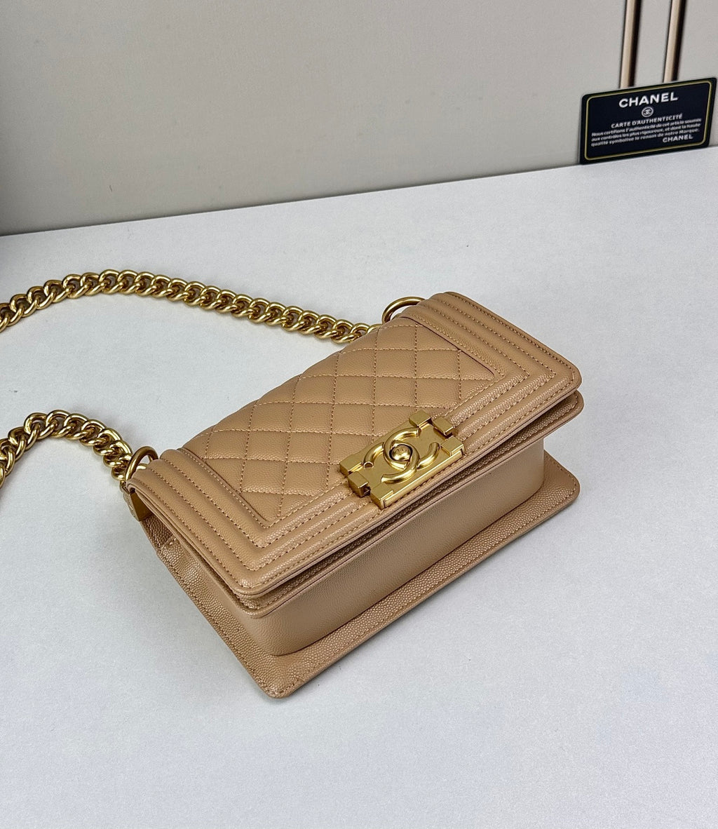 136PC16B Popular leather bag