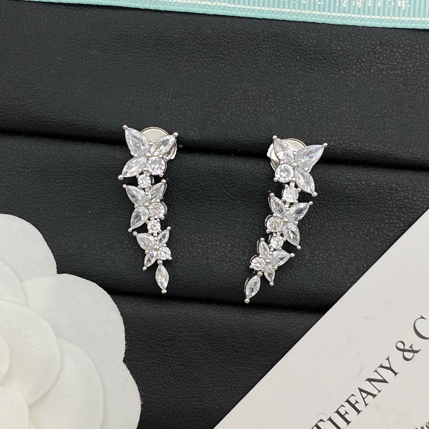 15ZT38E Popular Earrings