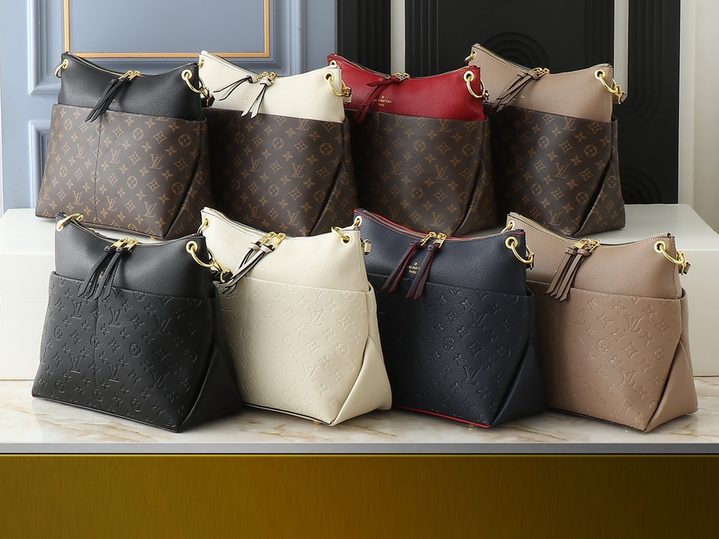 1WE115B Popular leather bag