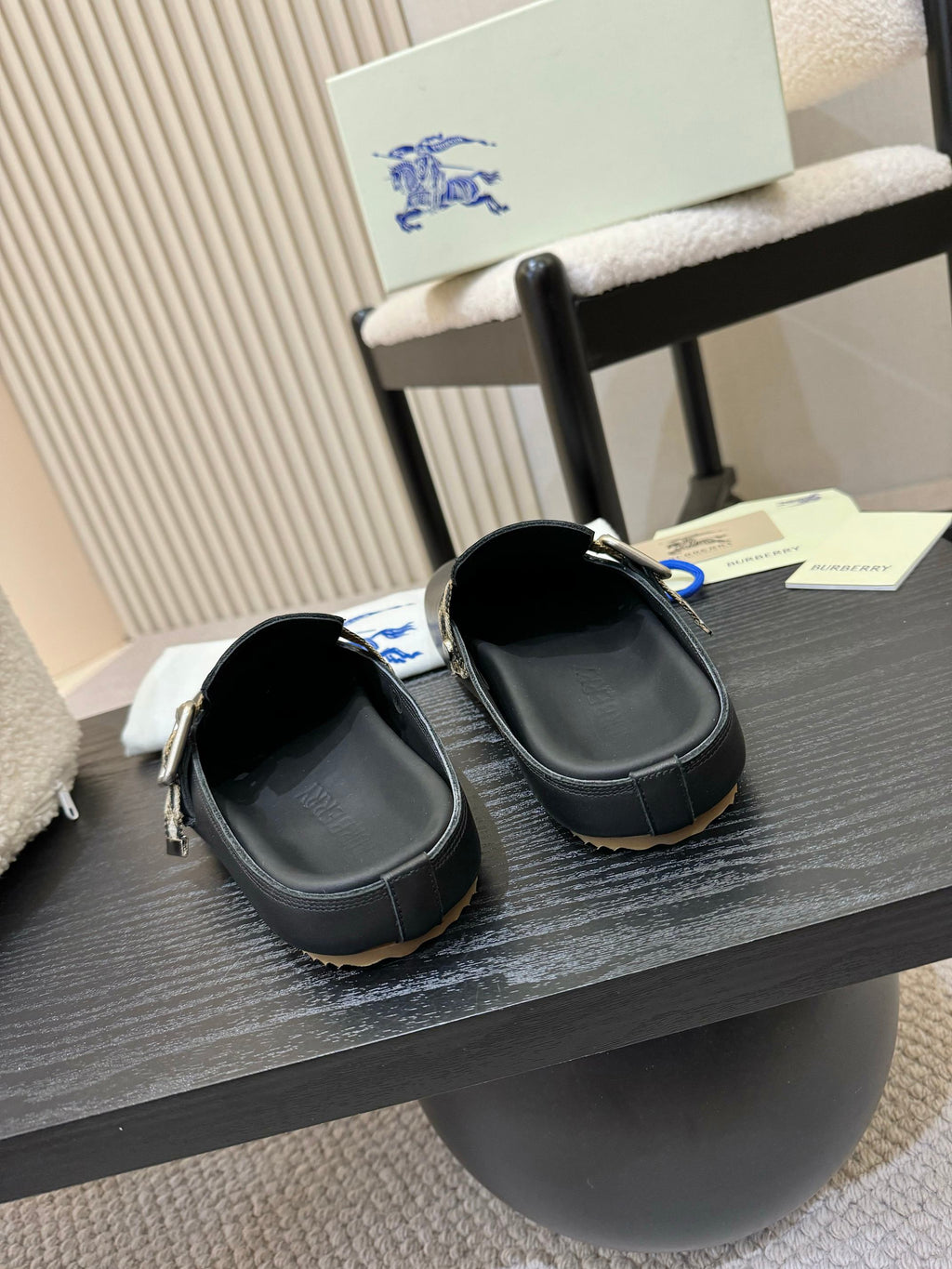 2105QR242Z Popular high-quality  Shoes