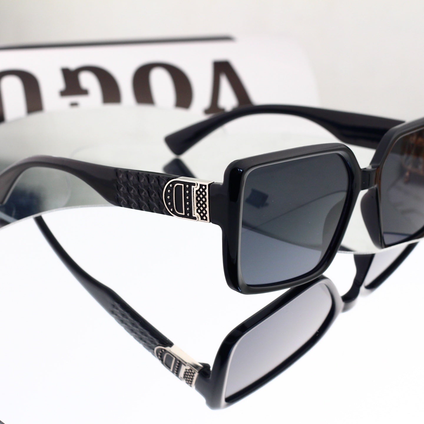 156PD52T Popular Sunglasses