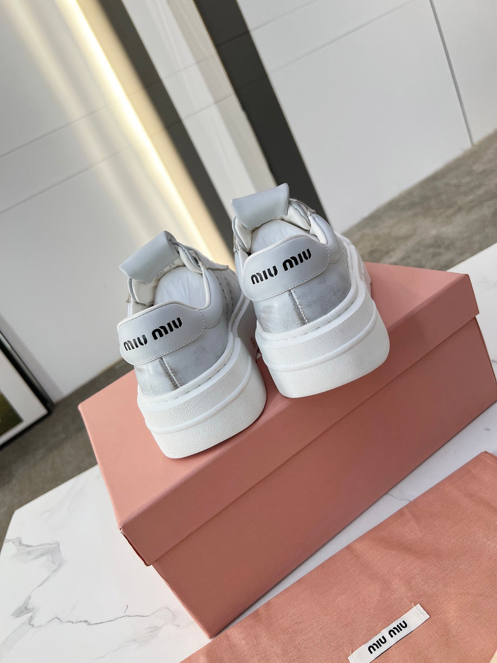 285ZA55Z Popular high-quality shoes