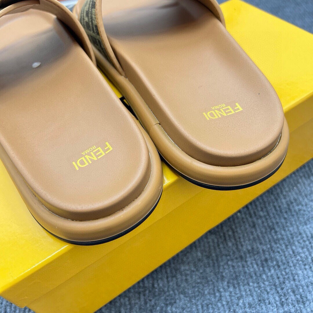 54F37Z Popular slippers