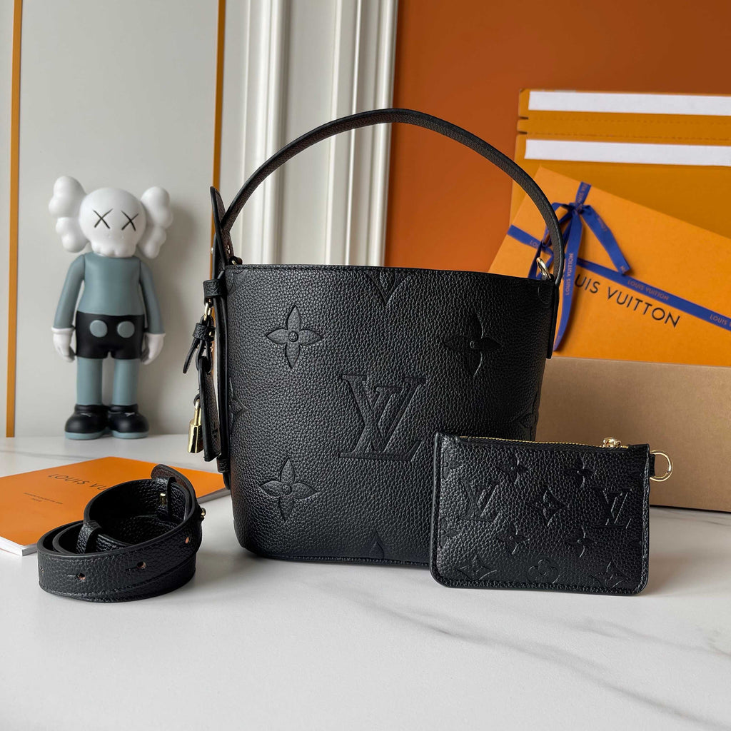 155NE78B Popular   leather bag