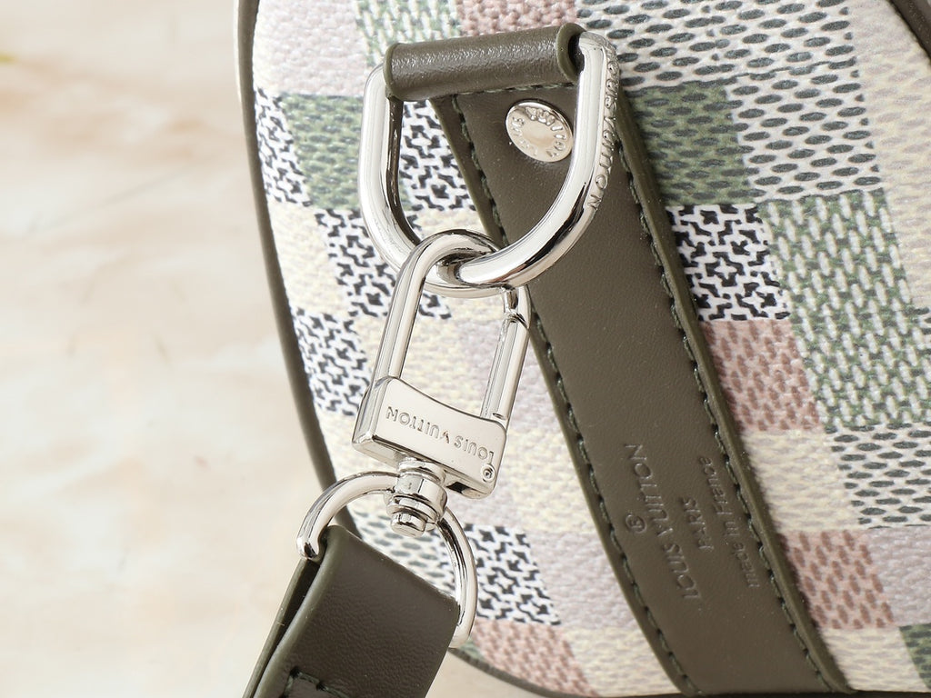 146PE35B Popular leather bag