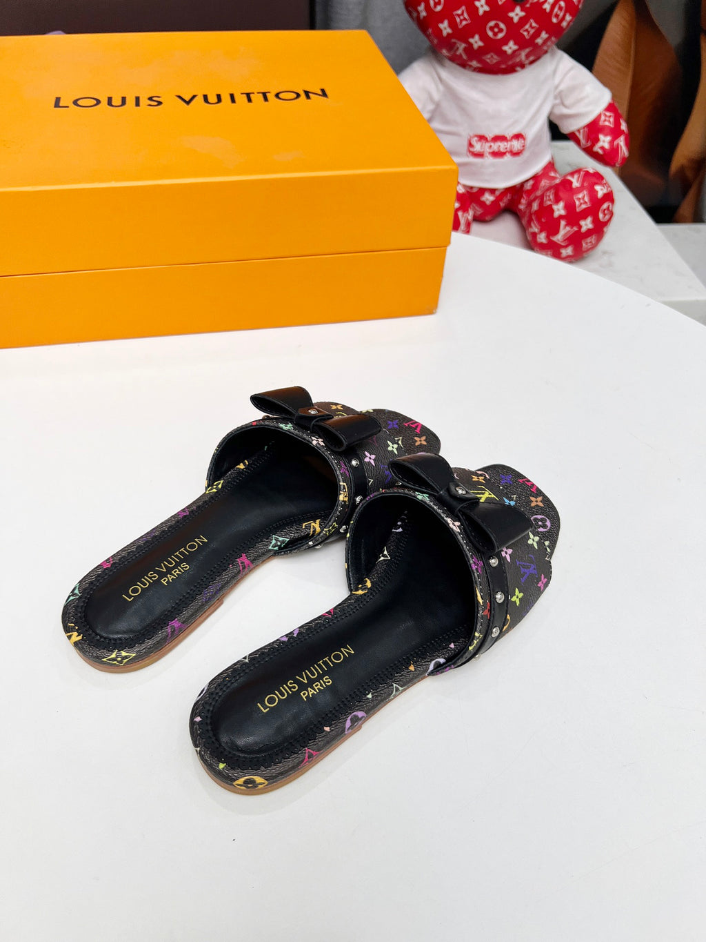245RE24Z Popular leather shoes 