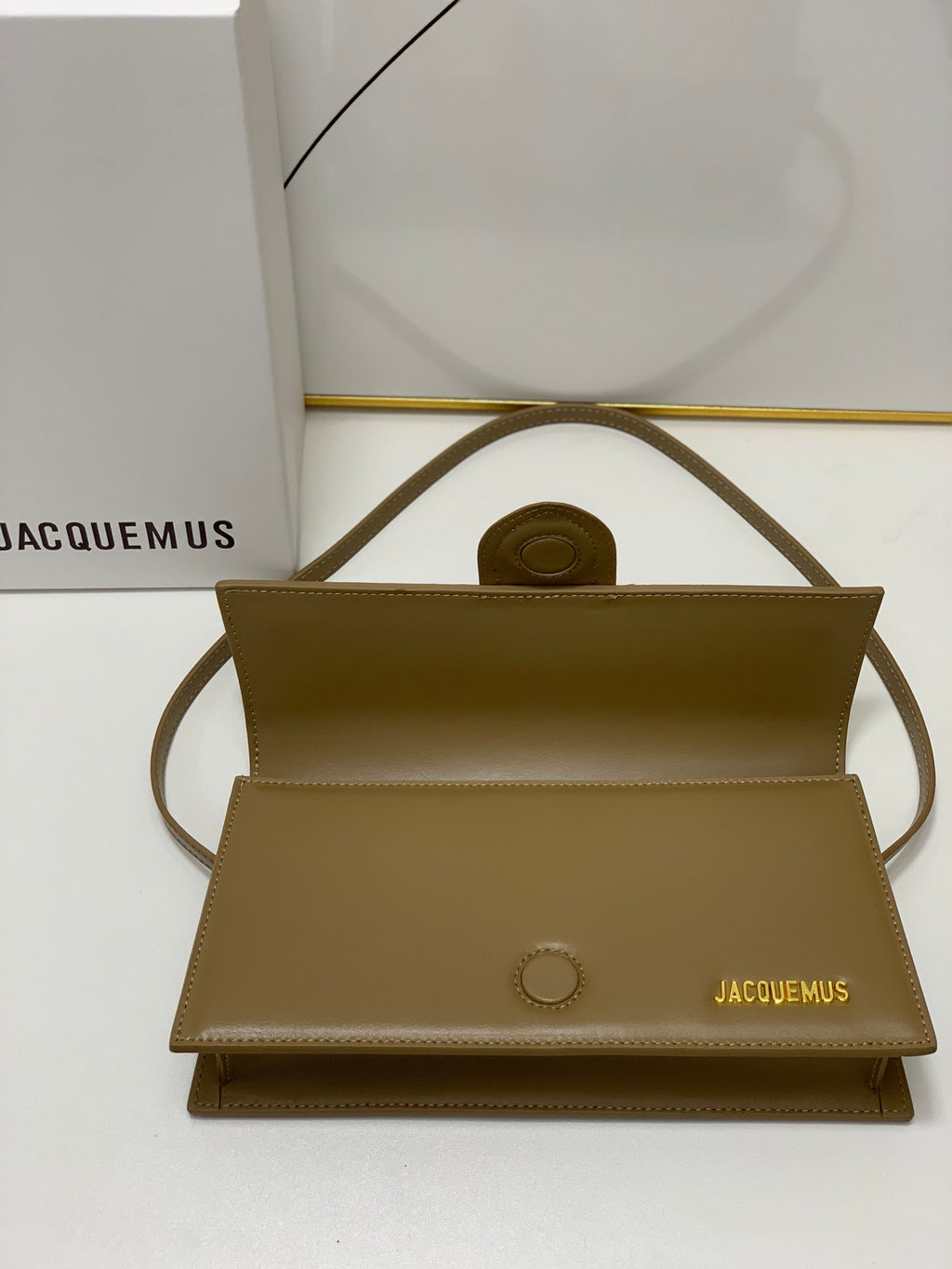 B1P46A160 Popular leather bags(28x13.5x6cm)