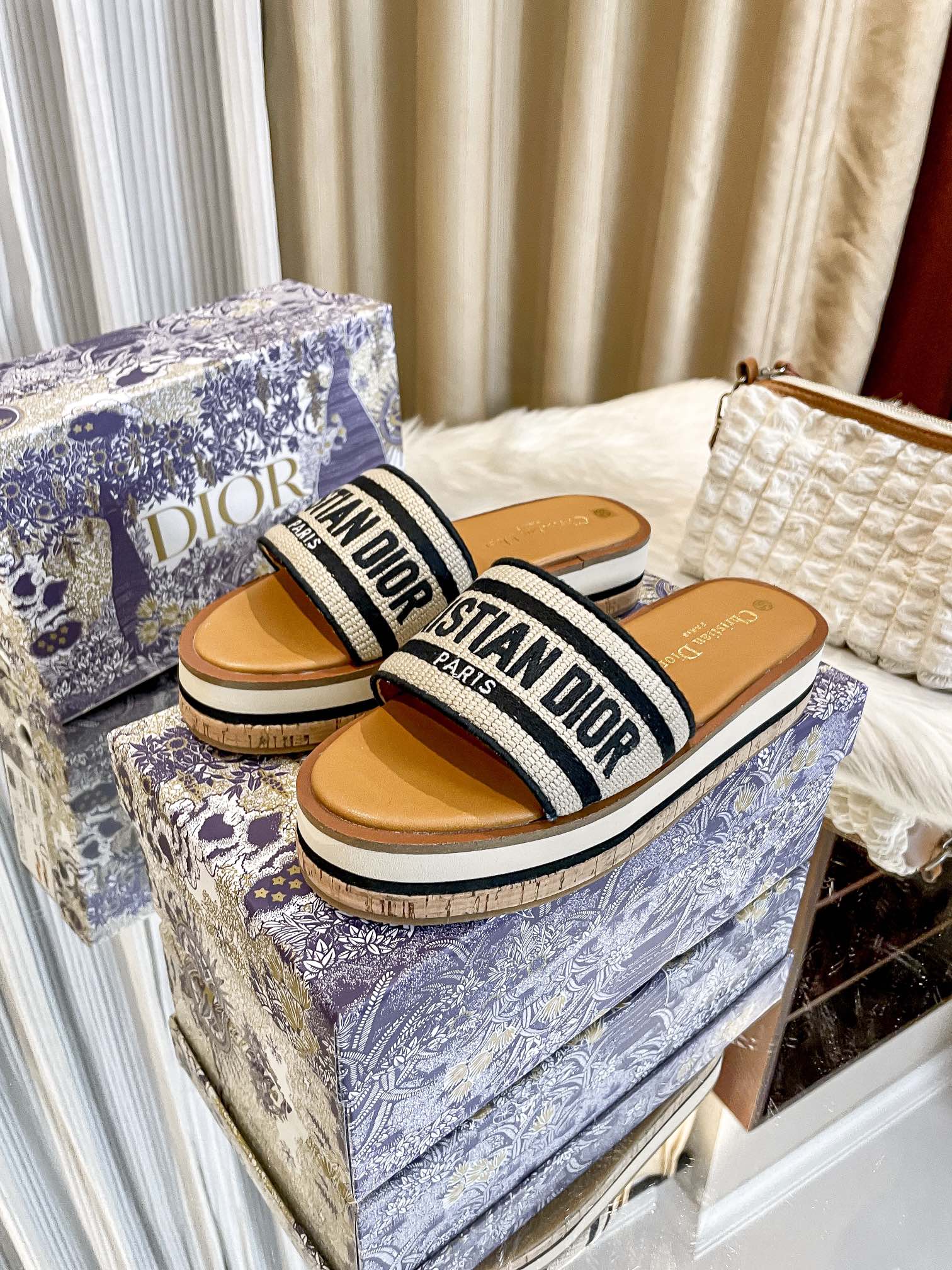 1LD22Z Popular slippers