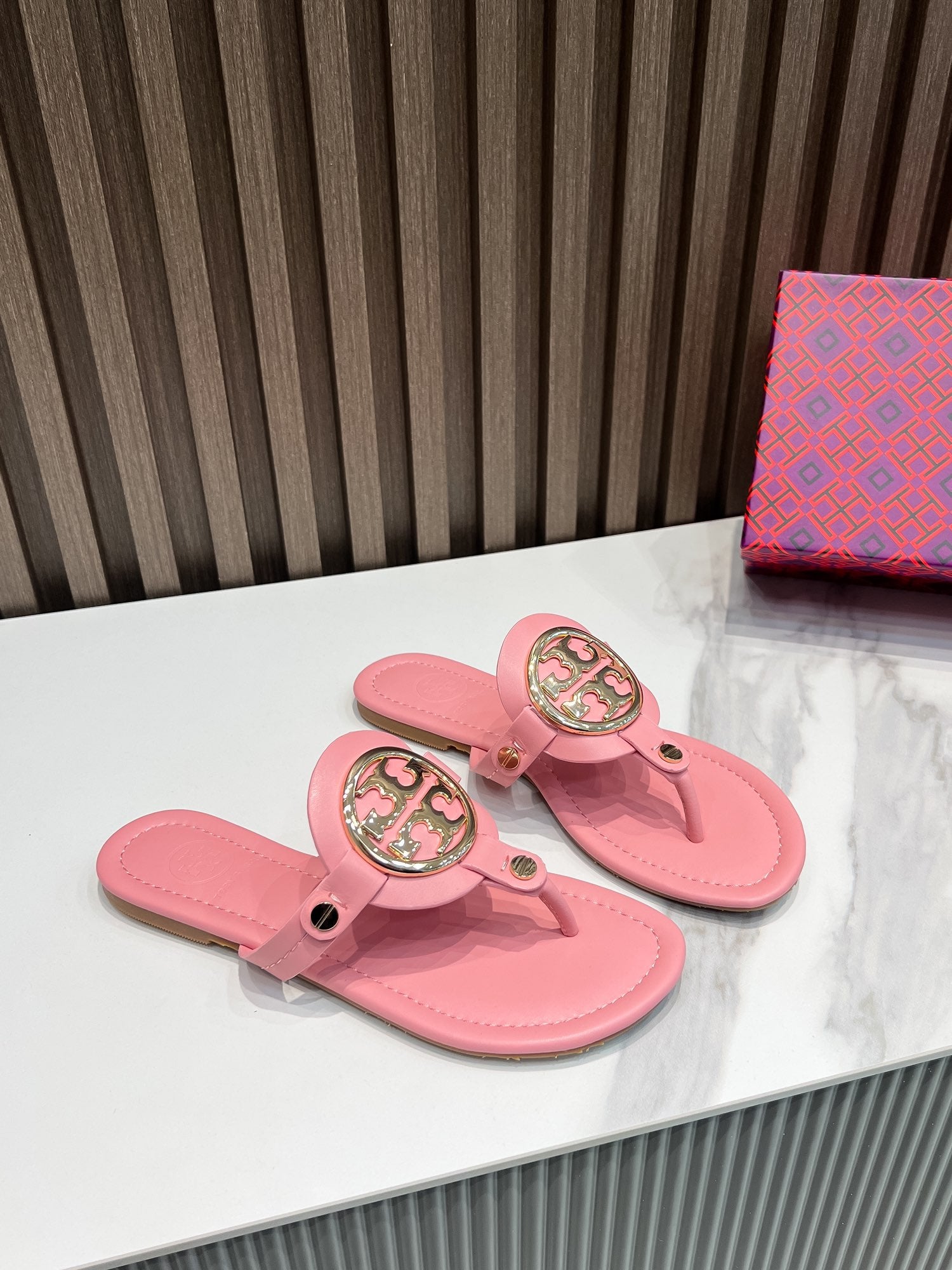 255QA34Z Popular leather shoes
