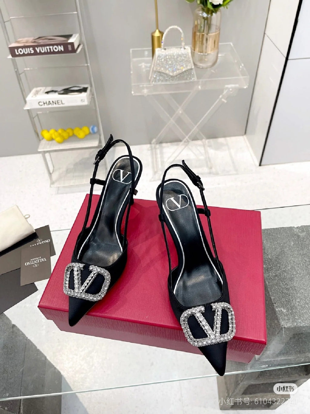 245RVL16Z Popular leather  High heels