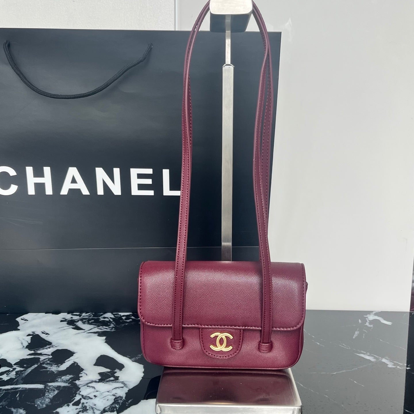 146XC1B Popular leather bag