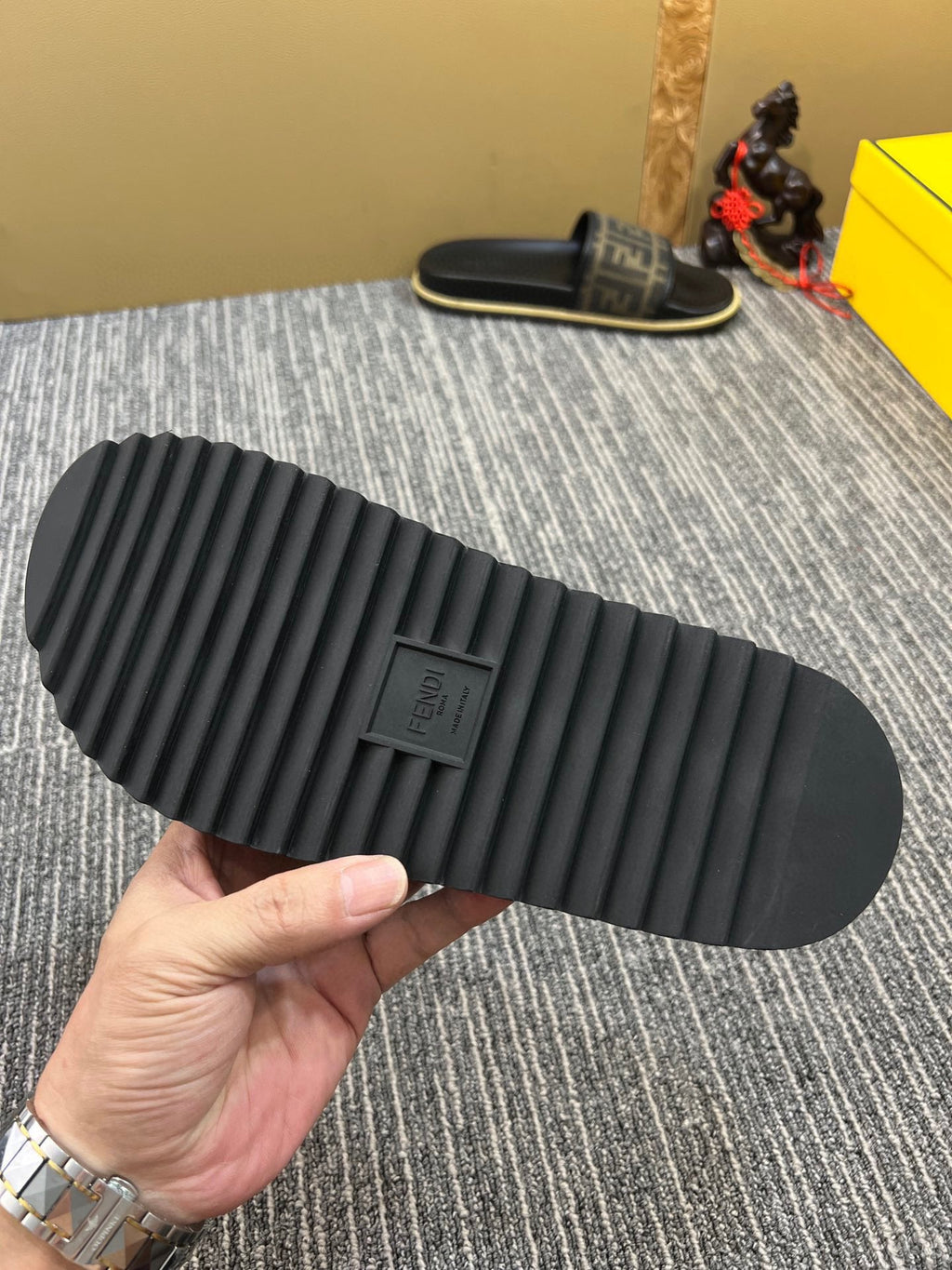 5XF105Z Popular Slippers