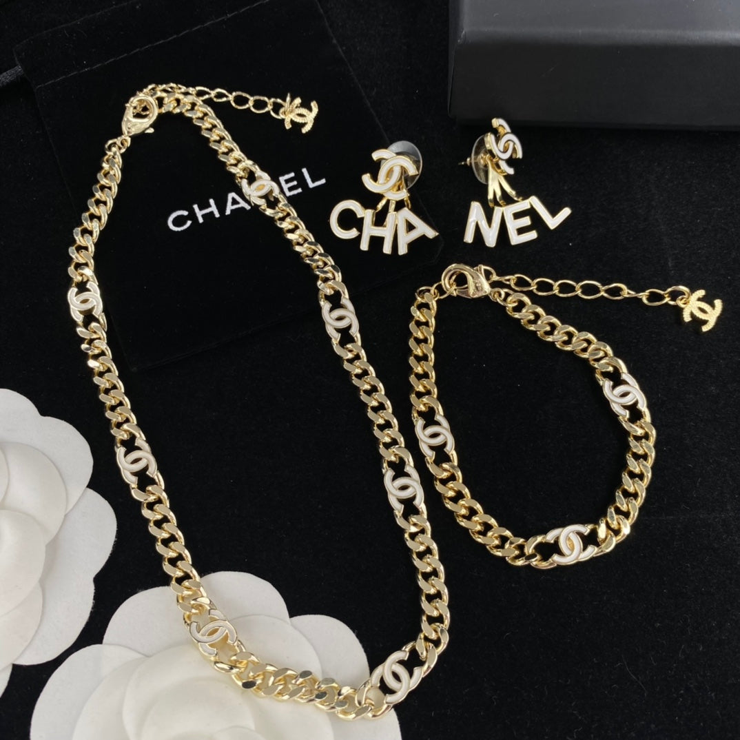 14E571X  Popular     Earrings Bracelets Necklaces