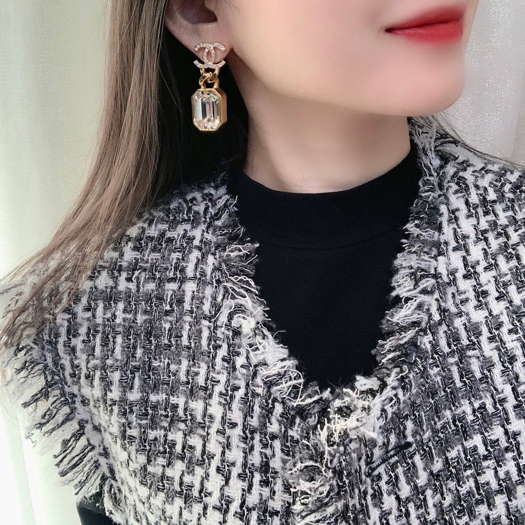 14C417E Popular Earrings