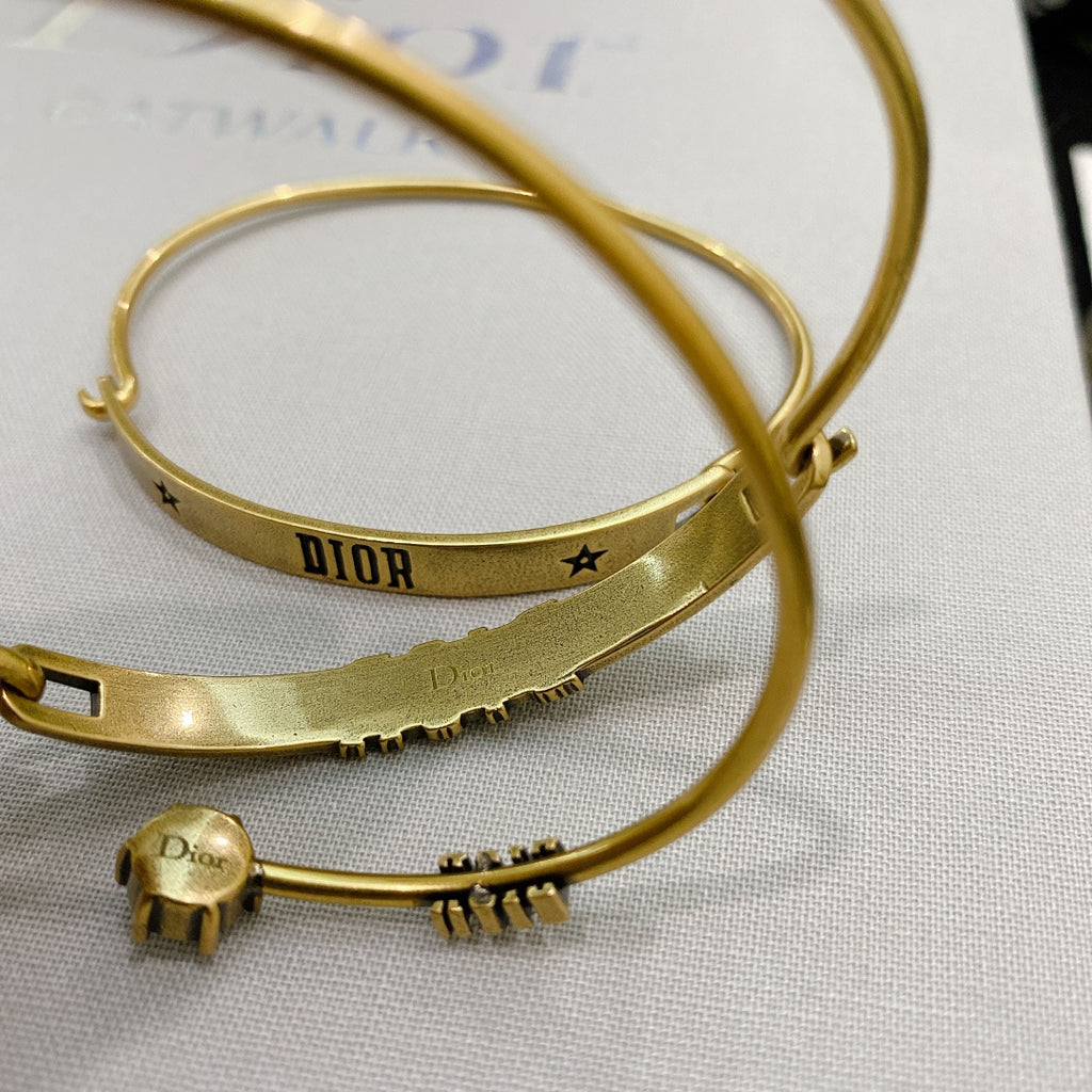 165ND1K  Popular Bracelets